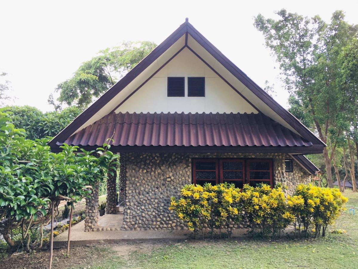 Nan Waterside Hong Bon Nern Bed & Breakfast Dış mekan fotoğraf