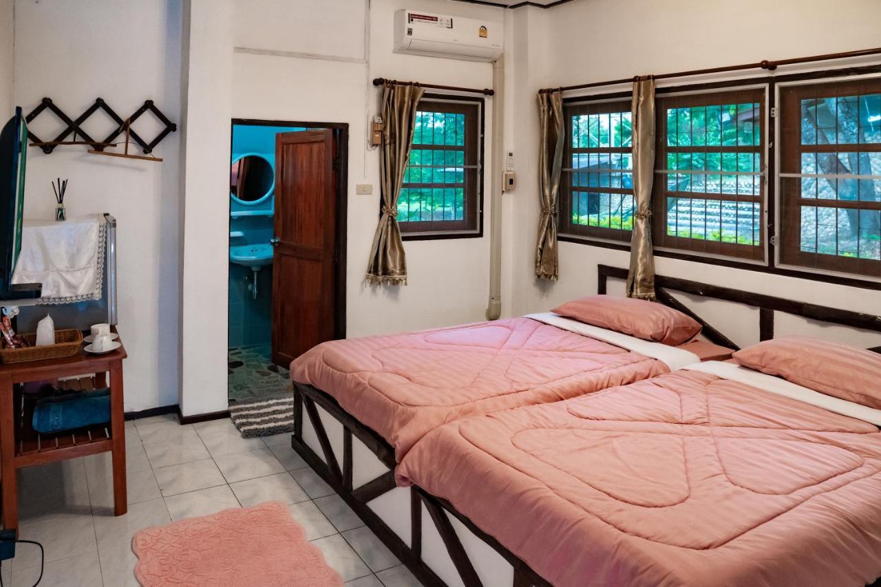 Nan Waterside Hong Bon Nern Bed & Breakfast Dış mekan fotoğraf
